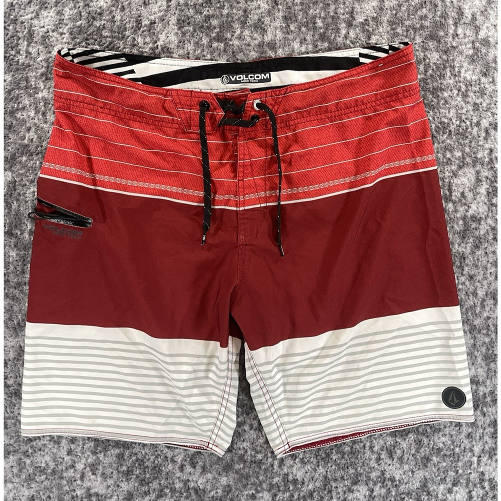 Volcom Mod Tech Board Shorts Mens 38 Red Swim Black Trunks Surf Beach Quick Dry